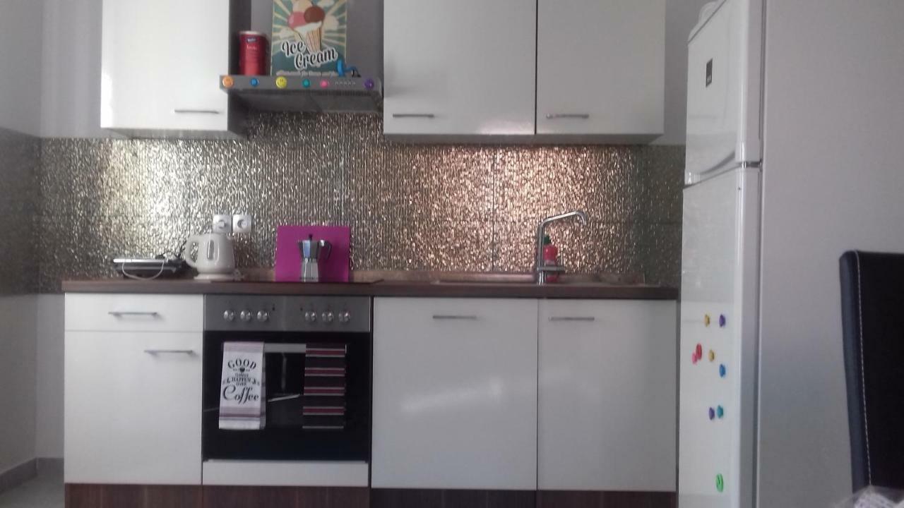 Holiday Home Nora**** Loznati Cres מראה חיצוני תמונה