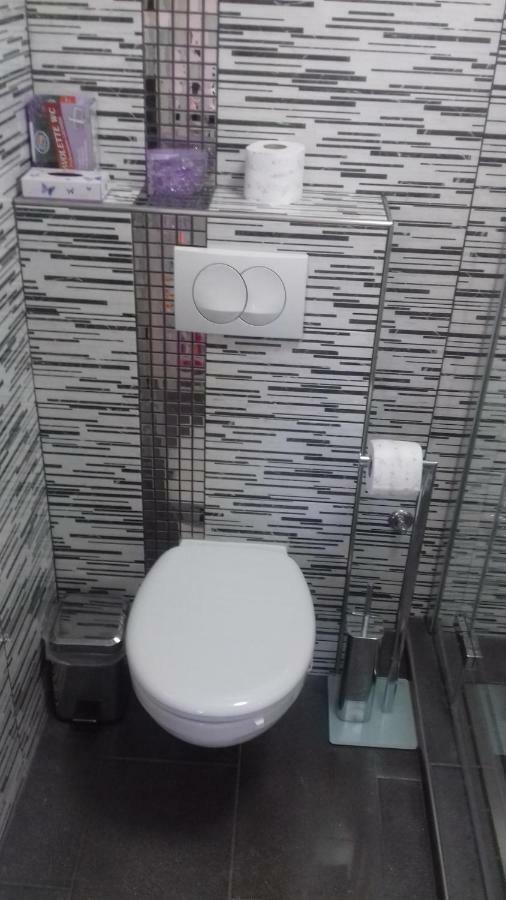 Holiday Home Nora**** Loznati Cres מראה חיצוני תמונה